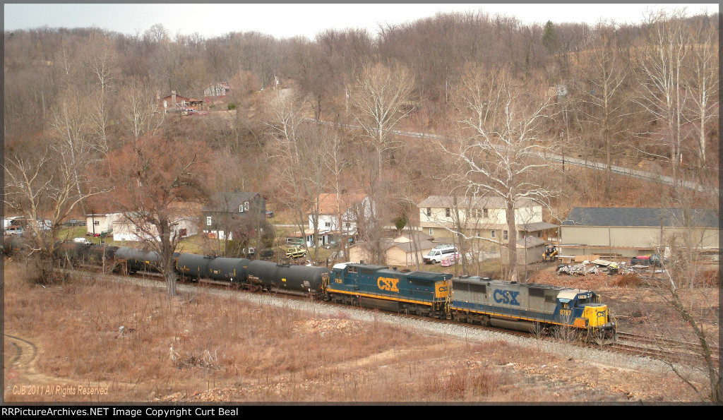 CSX 8787 and 7639